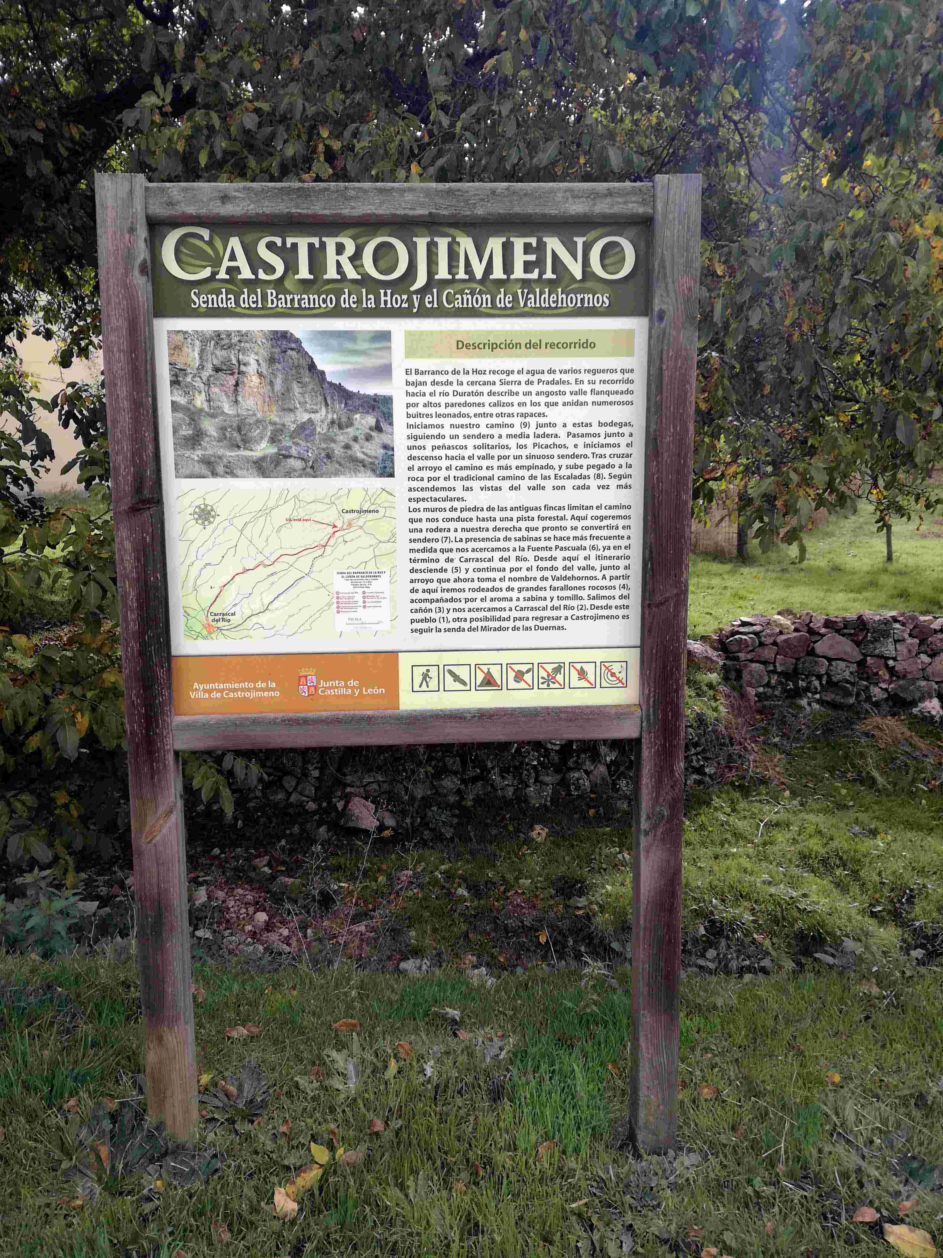 Comienzo_de_la_ruta_Barranco_de_la_Hoz_y_Cañon_de_Valdehorno_2_retocadaeeee.jpg